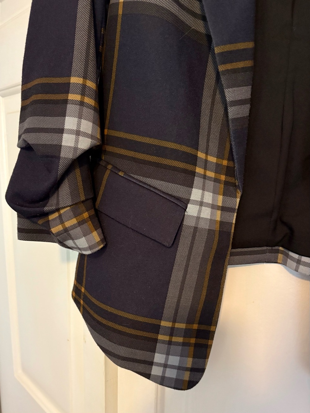Le Château Plaid Open Front Blazer Ruched Sleeves Fall Academia - Picture 3 of 4